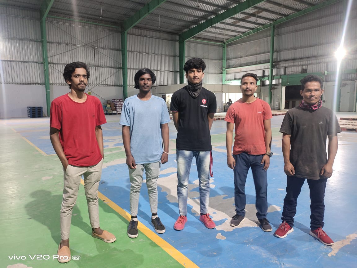 Warehouse and logistics manpower deployment